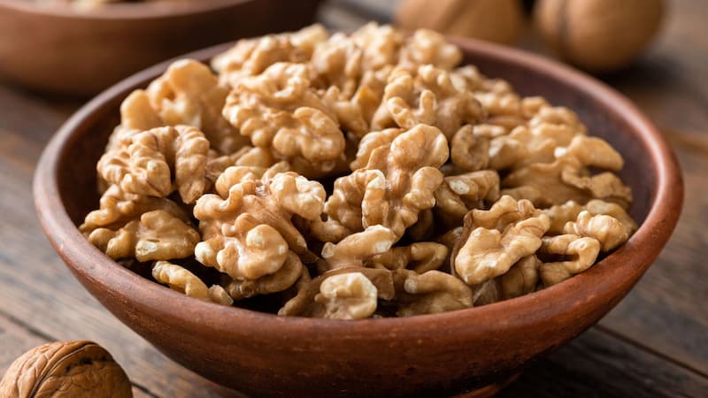 مغز گردو ایرانی پرکاربرد در صنایع غذایی و شیرینی